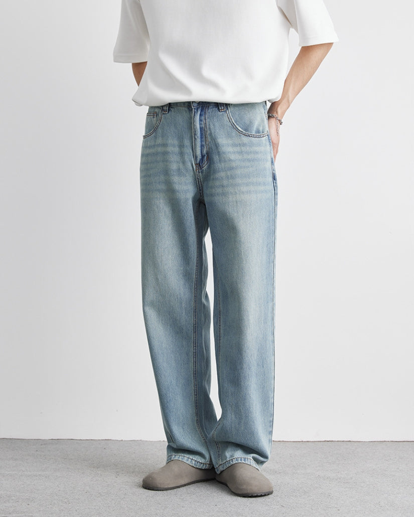 Relax Fit Washed Denim Jeans