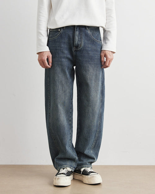 Oversized relaxed vintage jeans with Beni