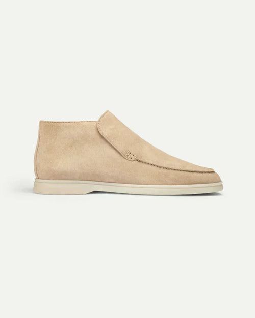 Light tan city shoes