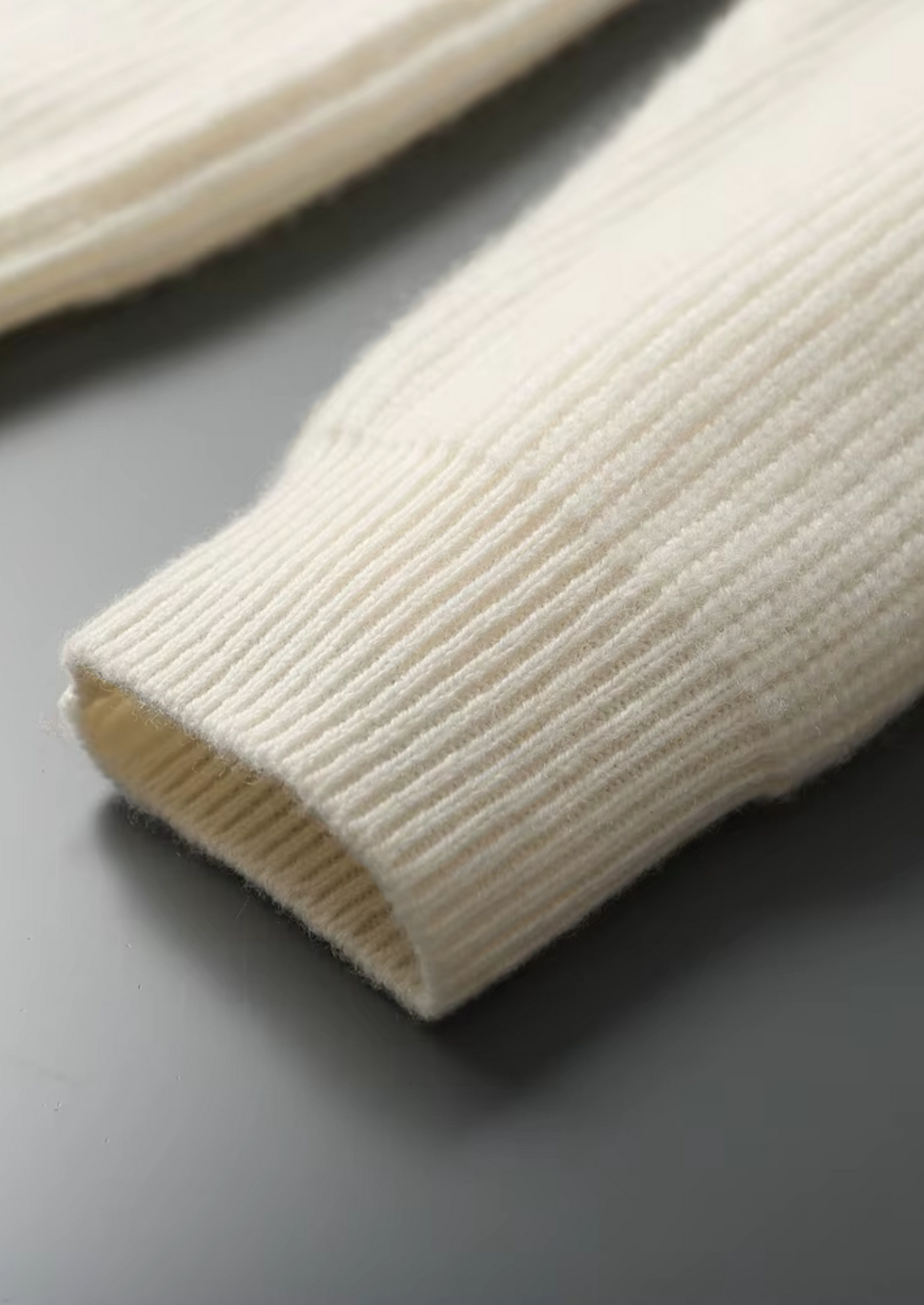 Cashmere V-neck sweater