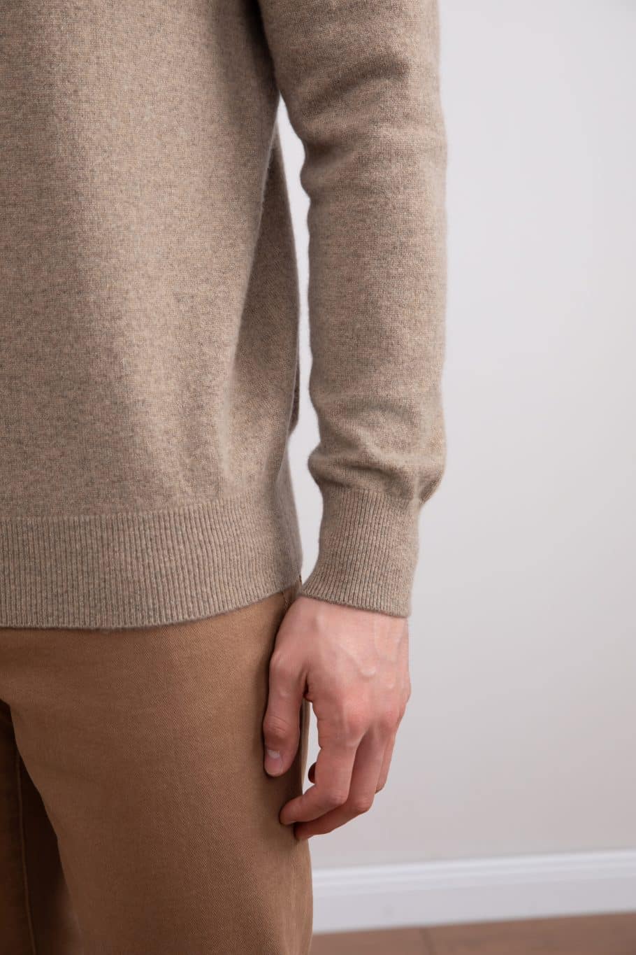 Light gray melange cashmere round neck