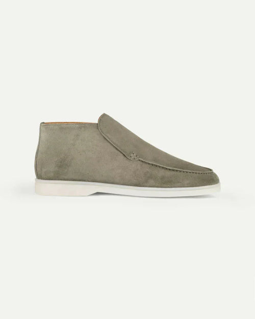 Pistachio green city sneakers