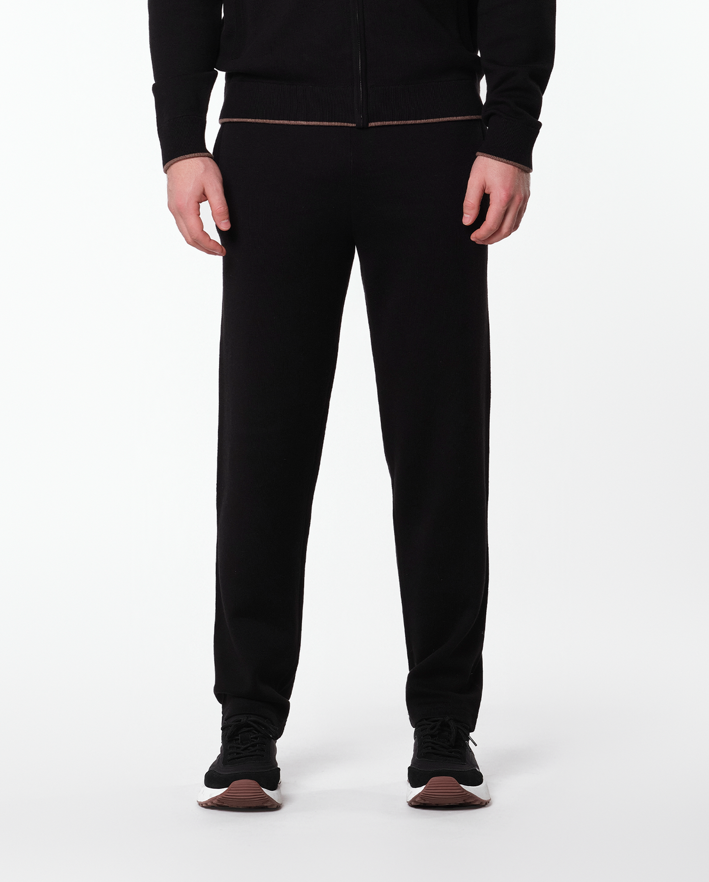 Weekend jog – Black