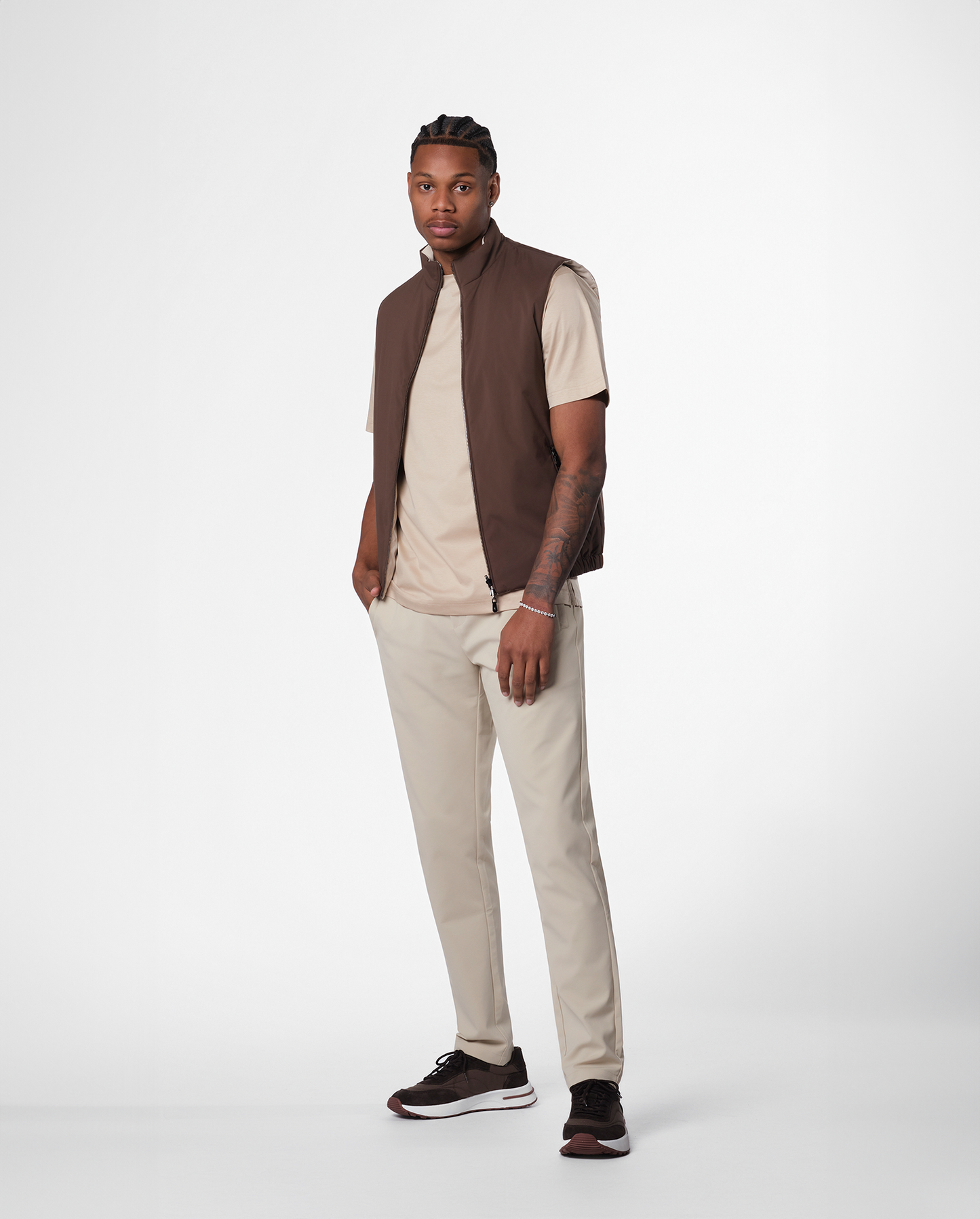Reversible vest – ebony / beige