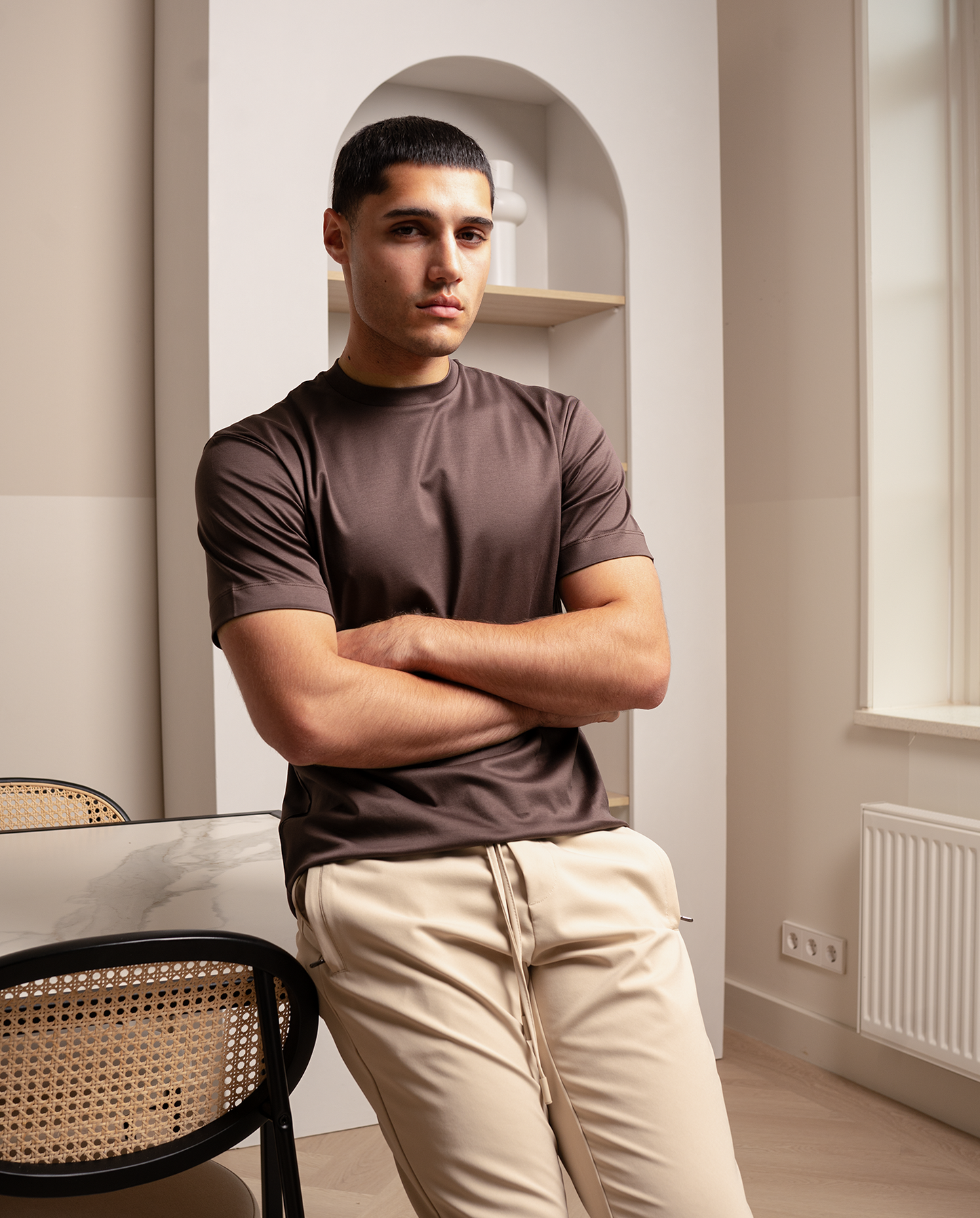 LUXURY T-PAITA - BROWN