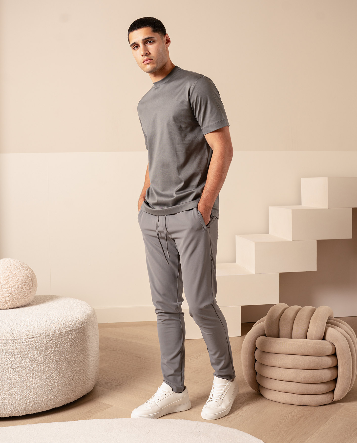 LUXURY T-SHIRT - GREY